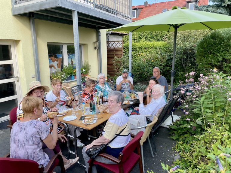 Möglichkeiten für geselliges Beisammensein gibt es viele